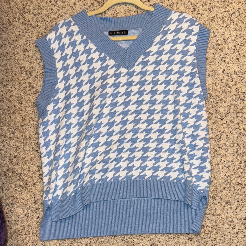 Zaful Blue and White Houndstooth Sweater Vest